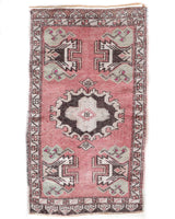 Vintage mini kilim rug in room decor setting, kilim, Turkish rug, vintage rug, portland, rug shop, bright colors, wild shaman, soft rug, bold color, Portland, Oregon, rug store, rug shop, local shop