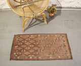 vintage-mini-turkish-kilim-rug-20x40