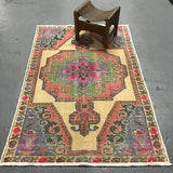 Vintage Faded Anatolian Turkish Rug 4.7ftx7.11ft