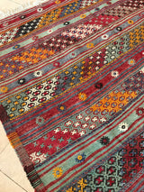Vintage Denizli Cicim Kilim 5.7x7.10ft