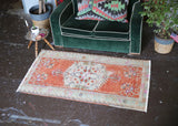 Vintage Turkish Faded Southern Anatolian Rug 3ftx5.6ft