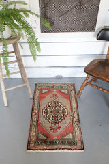 Vintage Mini Turkish Rug 1.9ftx3.2ft