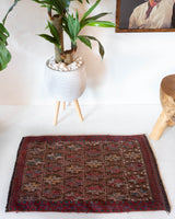 Vintage mini kilim rug in room decor setting, kilim, Turkish rug, vintage rug, portland, rug shop, bright colors, wild shaman, soft rug, bold color, Portland, Oregon, rug store, rug shop, local shop