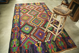 Vintage Denizli Kilim 5.8x9.11ft
