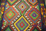 Vintage Denizli Kilim 5.8x9.11ft