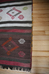 Vintage Maras Cicim Kilim 4.4ftx5.10ft