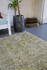 Vintage Isparta Rug 6ftx8.5ft