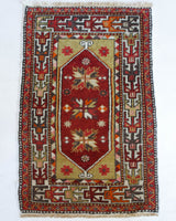 Vintage mini kilim rug in room decor setting, kilim, Turkish rug, vintage rug, portland, rug shop, bright colors, wild shaman, soft rug, bold color, Portland, Oregon, rug store, rug shop, local shop