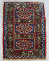 Vintage mini kilim rug in room decor setting, kilim, Turkish rug, vintage rug, portland, rug shop, bright colors, wild shaman, soft rug, bold color, Portland, Oregon, rug store, rug shop, local shop