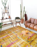 Vintage art deco rug in a living room setting, pile rug, Turkish rug, custom rug, modern rug, art deco rug,  portland, rug shop, bright colors, wild shaman, low pile rug, bold color, Portland, Oregon, rug store, rug shop, local shop, made in Turkey, vintage rug, retro rug