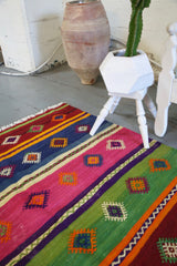 Vintage Anatolian kilim 4.6ftx10ft