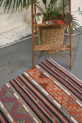 Vintage Anatolian Kilim 5.5ftx10ft