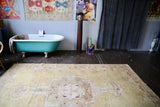 Old Oushak Rug 6.10ftx10ft