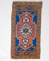 Vintage mini kilim rug in room decor setting, kilim, Turkish rug, vintage rug, portland, rug shop, bright colors, wild shaman, soft rug, bold color, Portland, Oregon, rug store, rug shop, local shop