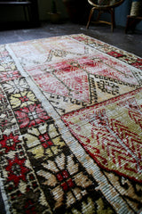 Vintage Faded Turkish Anatolian Rug 5ftx7.1ft