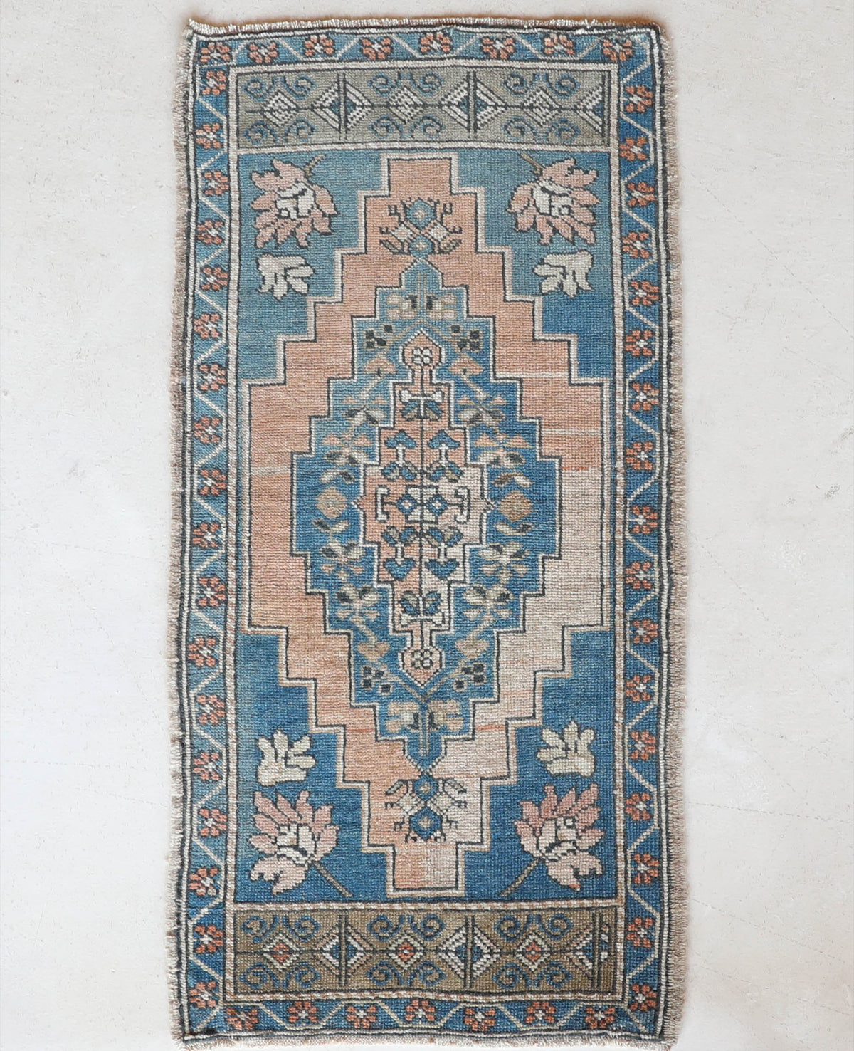 Small shops Oushak Rug, Vintage Rug, Anatolian, Mini Turkish Rug, Hand-Made, Wool, Bohemian, Natural, Kilim - Fnee Shipping - Size; 1.5×3ft.