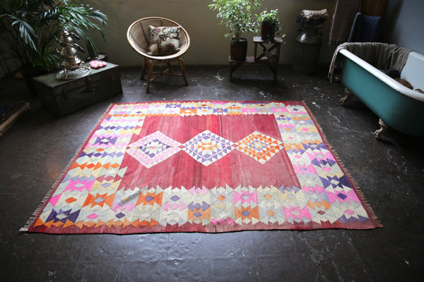 vintage-milas-bencik-kilim