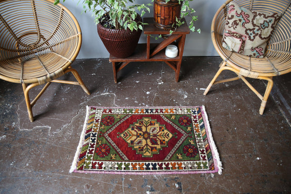 old-mini-turkish-rug-19x31ft