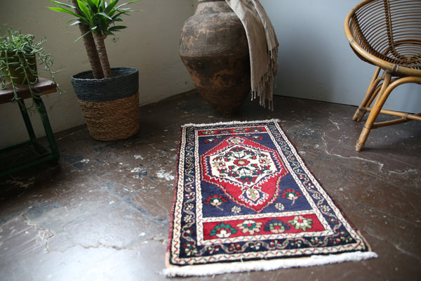 old-mini-turkish-rug-2x38ft