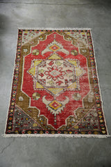 vintage-faded-anatolian-rug