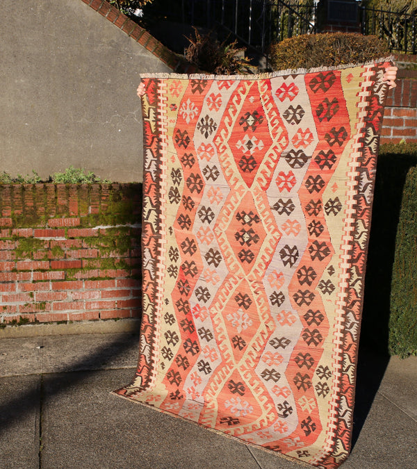 vintage-kirsehir-kilim