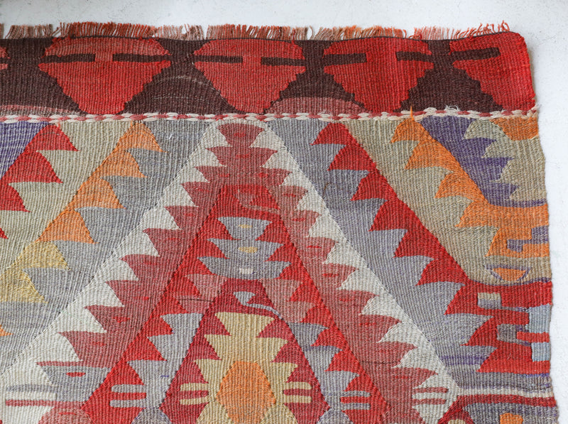 Vintage Isparta Kilim Rug 5'8"x9'5"