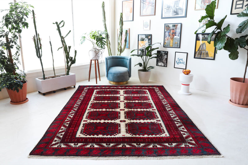 Vintage Turkish rug in a living room setting, Area rug in a living room setting, pile rug, Turkish rug, custom rug, , new rug, modern rug, customizable rug, made to order rug, portland, rug shop, bright colors, wild shaman, soft rug, bold color, Portland, Oregon, rug store, rug shop, local shop, made in Turkey