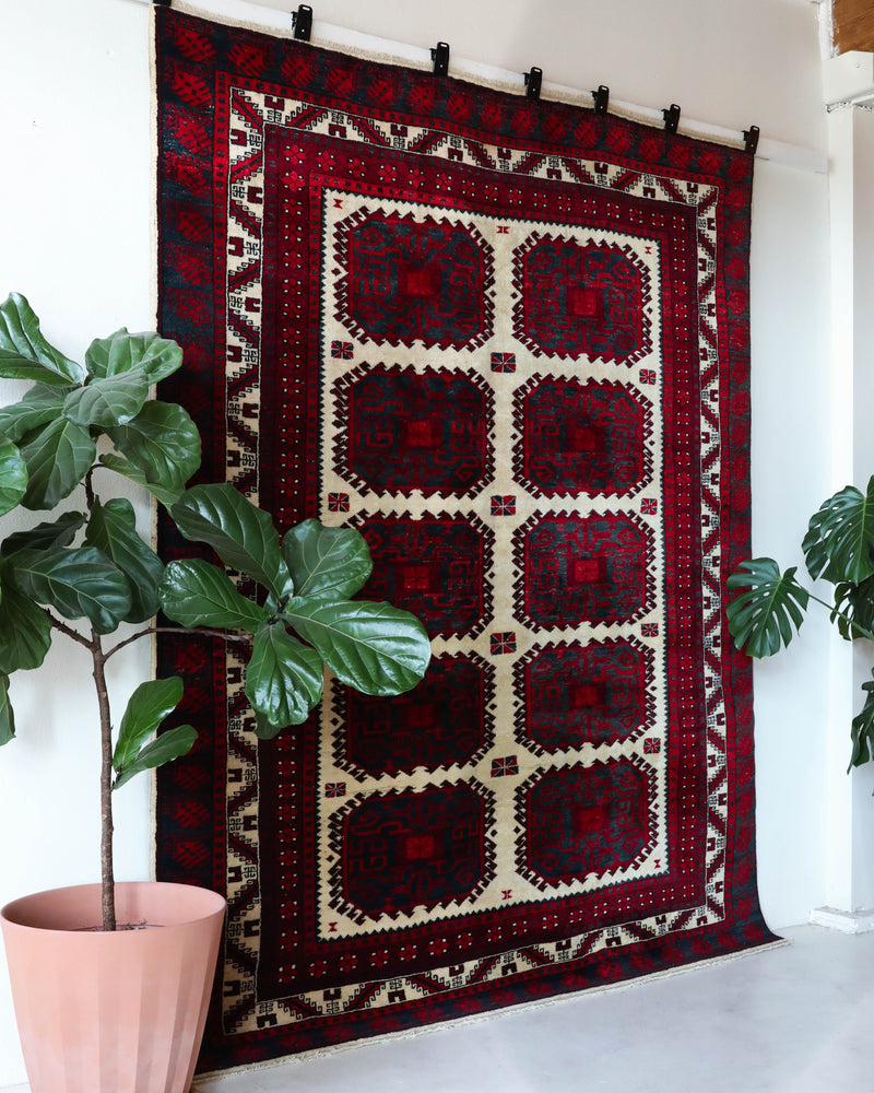 Vintage Turkish rug in a living room setting, Area rug in a living room setting, pile rug, Turkish rug, custom rug, , new rug, modern rug, customizable rug, made to order rug, portland, rug shop, bright colors, wild shaman, soft rug, bold color, Portland, Oregon, rug store, rug shop, local shop, made in Turkey