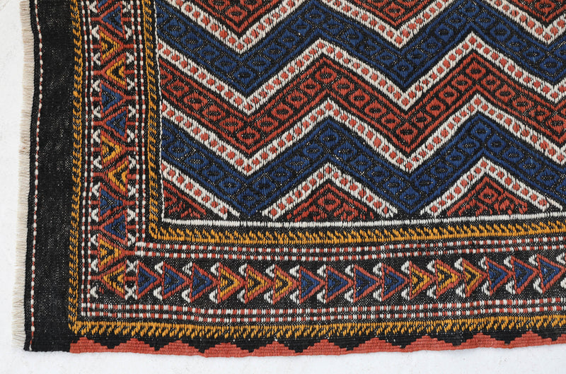 Semi-antique Pergamum Kilim Rug 6'5"x8'