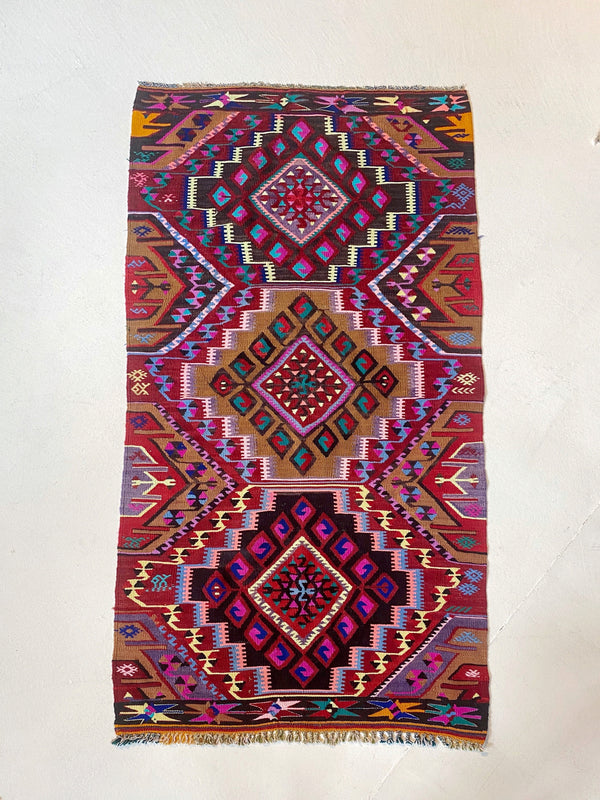 Vintage Anatolian Turkish Kilim Rug 3'10"x5'5"