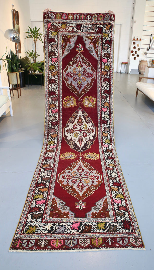 Old Kirsehir Runner 3.4ftx11.9ft