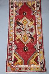Vintage Anatolian Rug 2.7ftx6.2ft