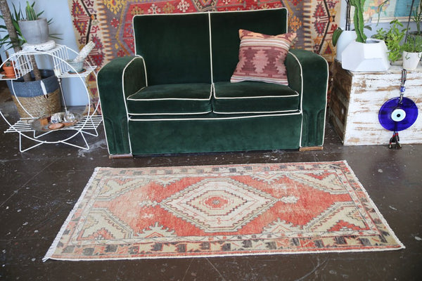 Vintage Turkish Anatolian Rug 2.5ftx4.11ft