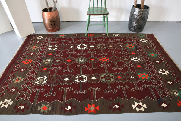 Vintage Turkish Balikesir Yuncu Kilim Rug 5'5"x8'4"