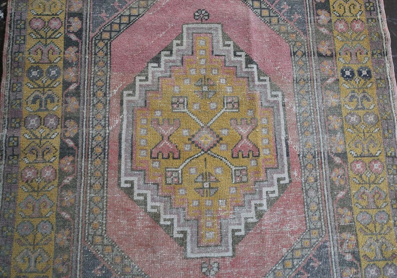 Vintage Faded Anatolian Rug 3.8ftx6.7ft