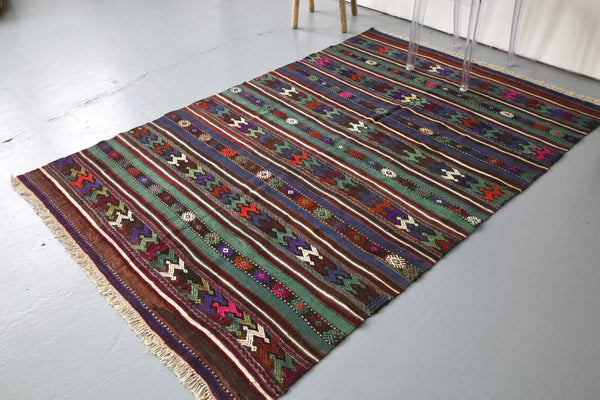 Vintage Anatolian Kilim 4.8ftx7.4ft