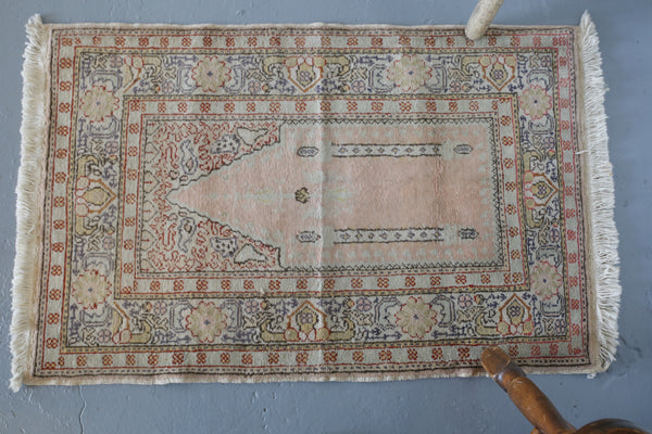 Vintage Mini Turkish Rug 2ftx3.4ft