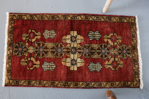 Vintage Mini Turkish Rug 1.9ftx3.1ft