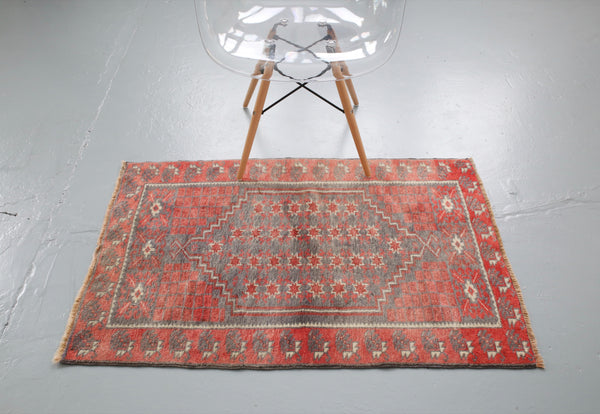 Vintage Mini Turkish Rug 2.7ftx4ft