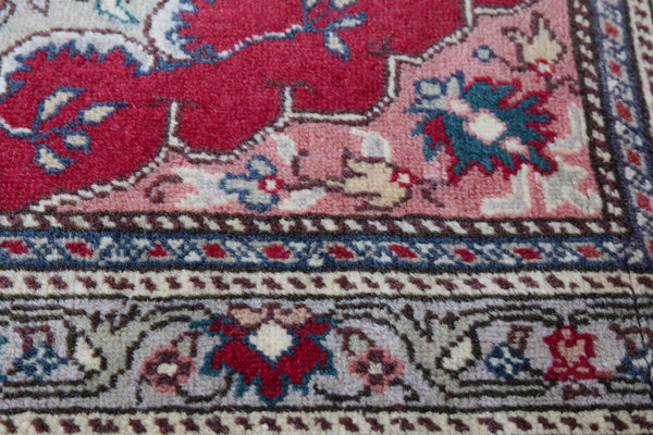 Vintage Mini Turkish Rug 2ftx3.5ft