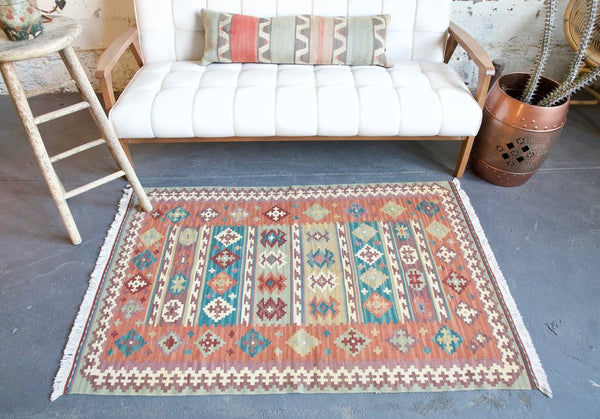 Vintage Anatolian Kilim 3ftx5ft