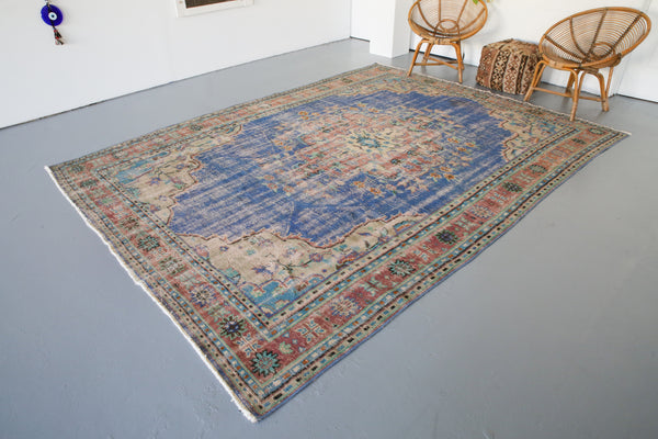 Vintage Isparta Rug 7.7ftx10.4ft