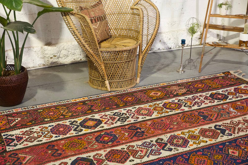 Old Van Kilim 4.10ftx9ft