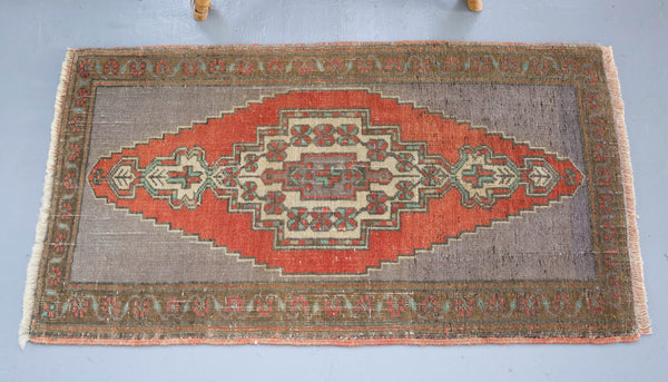 old rug, antique rug, earthy colors, faded colors, turkish rug, vintage rug, flat weave, mini rug, pile rug, Wild Shaman, Portland, Oregon, rug store, rug shop, local shop, kilim rug