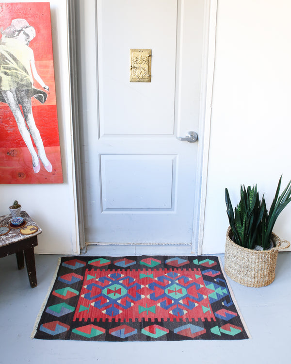 Vintage Mini Turkish Kilim Rug 2.7ftx4ft