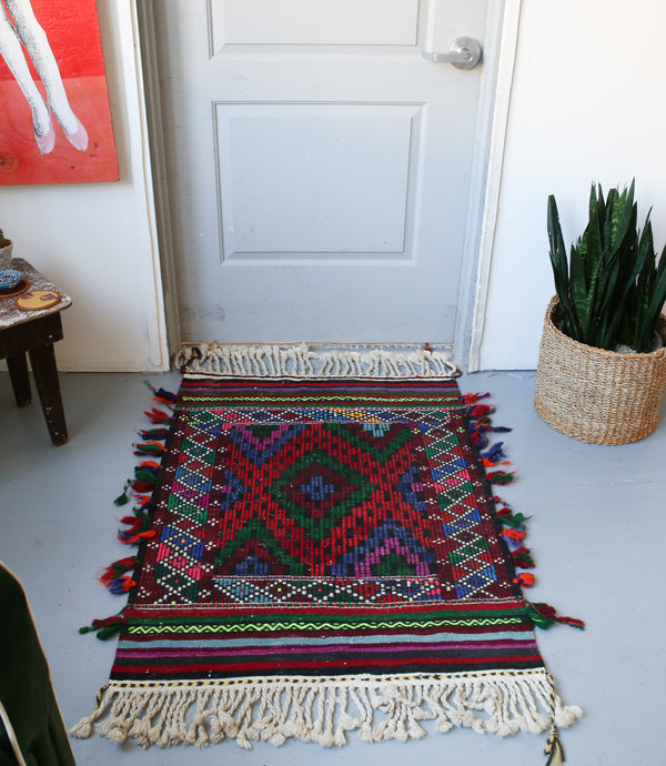 Vintage Mini Turkish Kilim Rug 2.10ftx4ft