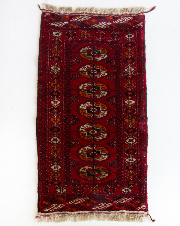 Vintage mini kilim rug in room decor setting, kilim, Turkish rug, vintage rug, portland, rug shop, bright colors, wild shaman, soft rug, bold color, Portland, Oregon, rug store, rug shop, local shop