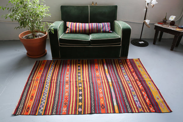 Vintage Mini Turkish Kilim Rug 3.9ftx5.9ft