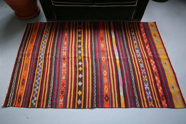 Vintage Mini Turkish Kilim Rug 3.9ftx5.9ft