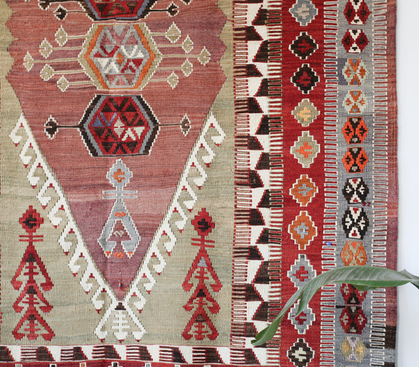 Old Konya Obruk Kilim 5.2ftx6.9ft